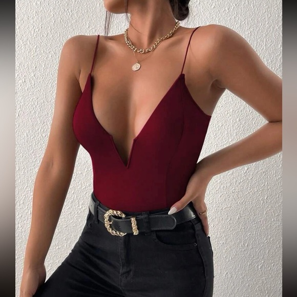 Chic plunging V neck bodysuit
